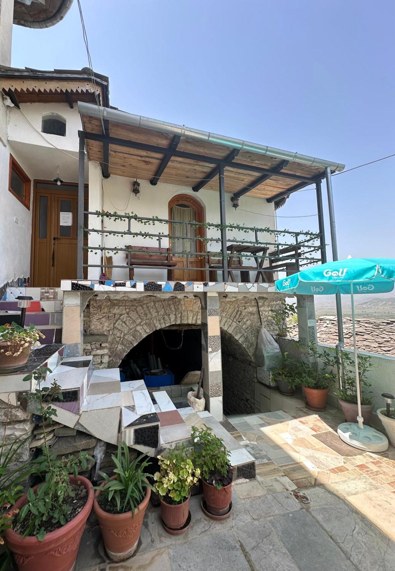 Villa Zeko Gjirokaster Exterior photo